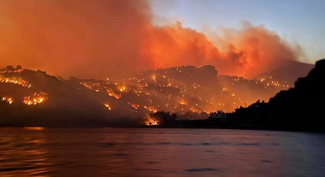 Girit Adası'nda orman yangını: 5 yaralı