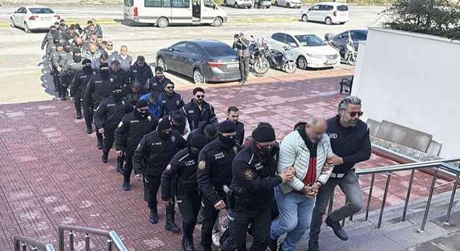 Göçmen teknesi faciasında şüpheliler adliyeye sevk edildi