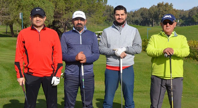 Golf turnuvasının geliri diyabet hastası çocuğa bağışlandı
