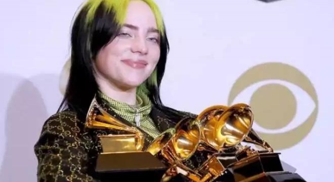 Grammy ödüllü sanatçıdan 'sosyal medya' kararı