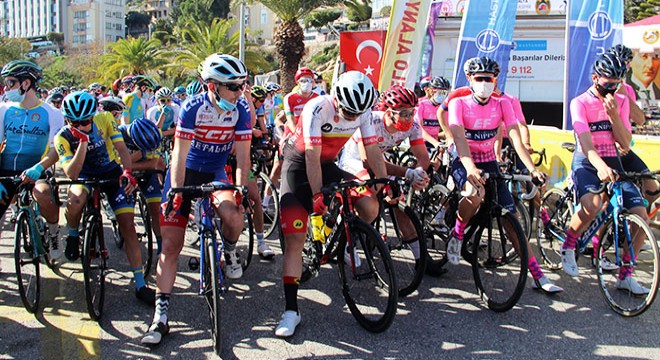 Grand Prix Yol Bisiklet Yarışları'nın Alanya etabı başladı