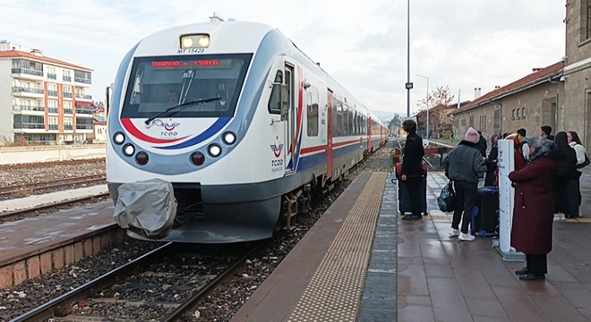 Güller Ekspresi'nde 36 bin yolcu