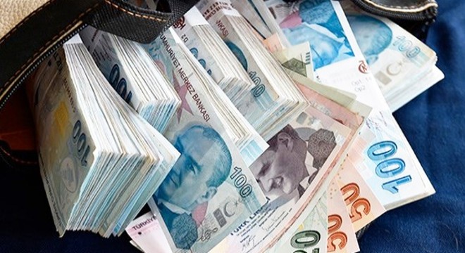 Gümrükte dev operasyon: 8 milyar liralık vurgun