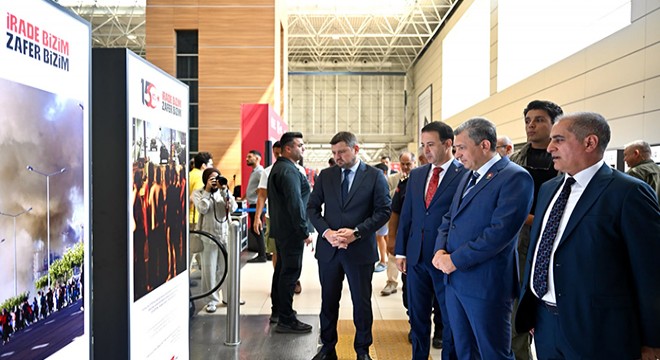 Hafıza ve Hatıra 15 Temmuz Fotoğraf Sergisi açıldı