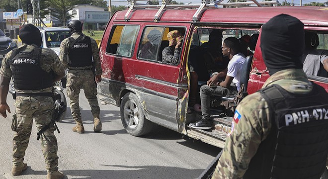 Haiti'de silahlı çete kasabaya saldırdı: 50 ölü