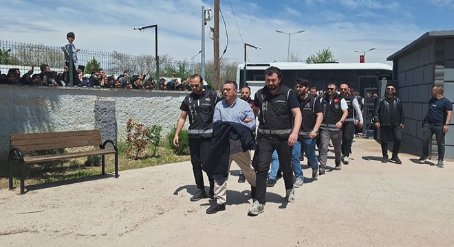 Halfeti Belediyesi'nde 'yolsuzluk' operasyonu