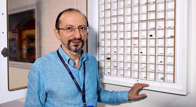 Hastane koridorunda 'yutulan cisimler' koleksiyonu