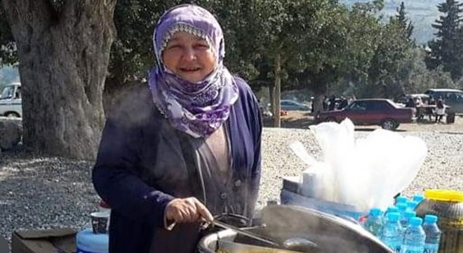 Hastanede tedavi gören annesini öldürdü