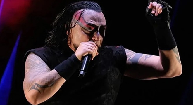 Hayko Cepkin'den hayranlarına güzel haber
