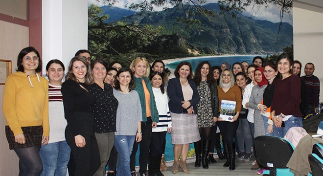 Hemşirelere klinik uygulama eğitimi