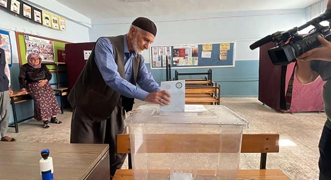 Hilvan'da ilk oylar sandıkta