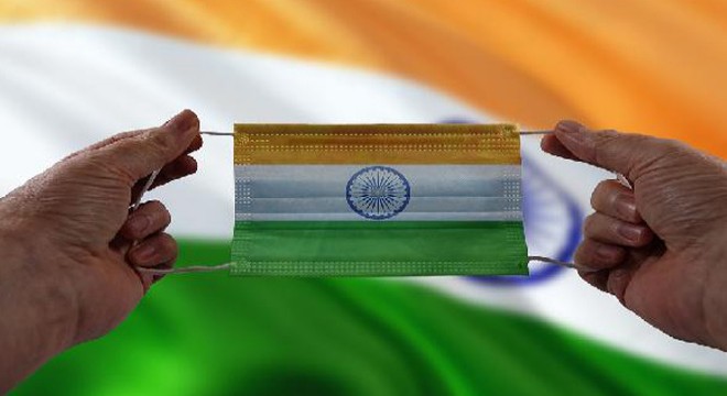 Hindistan’da son 24 saatte 152 bin 879 yeni vaka