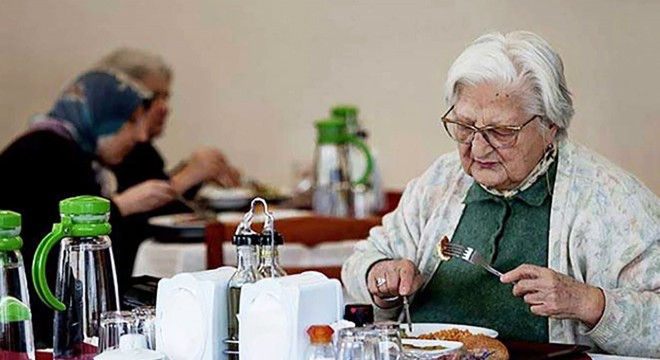 Huzurevleri yönetmeliği Resmi Gazete'de yürürlüğe girdi