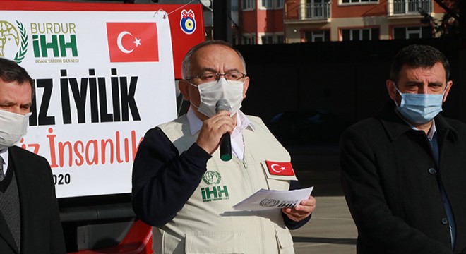 İHH'dan İdlib'e yardım TIR'ı