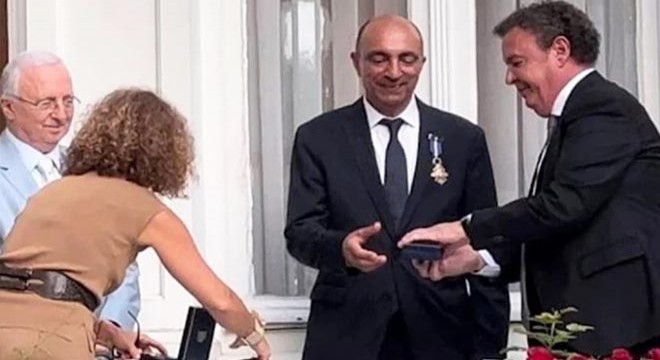 İki Türk doktora, İspanya'dan devlet nişanı ödülü