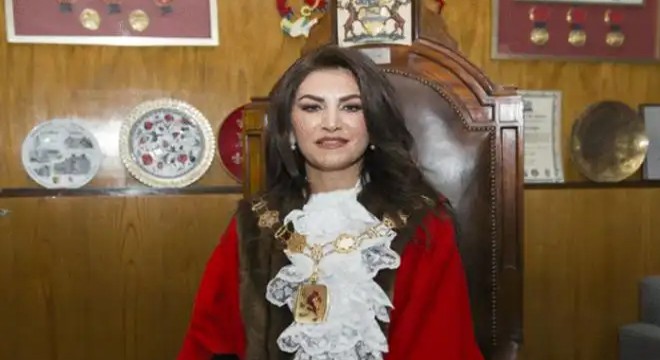 İngiltere'de Türk belediye başkanı