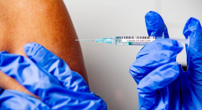 İngiltere'den AstraZeneca açıklaması: 4 Ocak'ta piyasada
