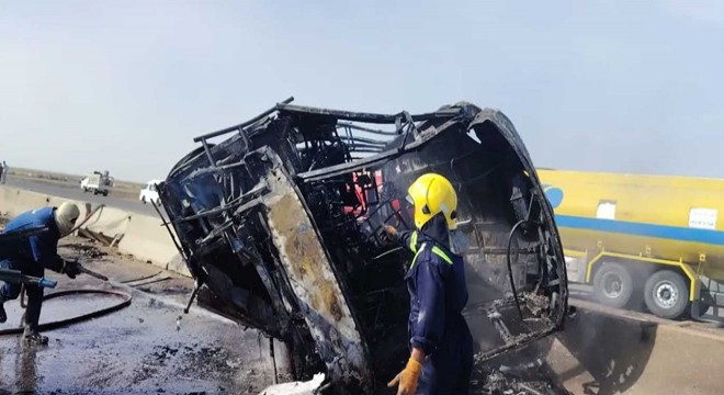 Irak'ta otobüs devrildi: 21 ölü, 19 yaralı