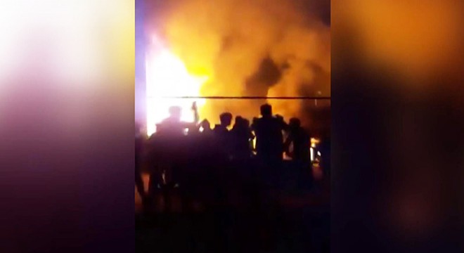 Irak'ta protestocular yine sokakta