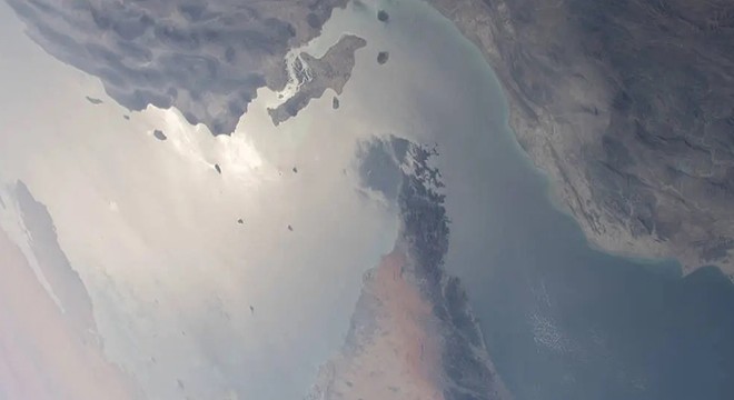 İran, Hürmüz Boğazı'nı yeniden kapattı