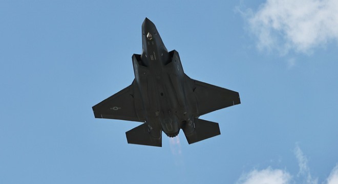 İran: Tahran'da İsrail'e ait bir F-35 düşürüldü