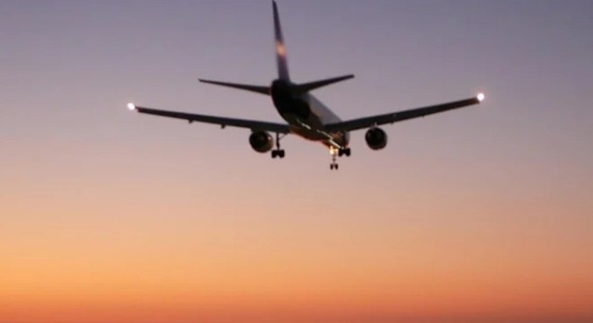 İran batı hava sahasını geçici olarak kapattı