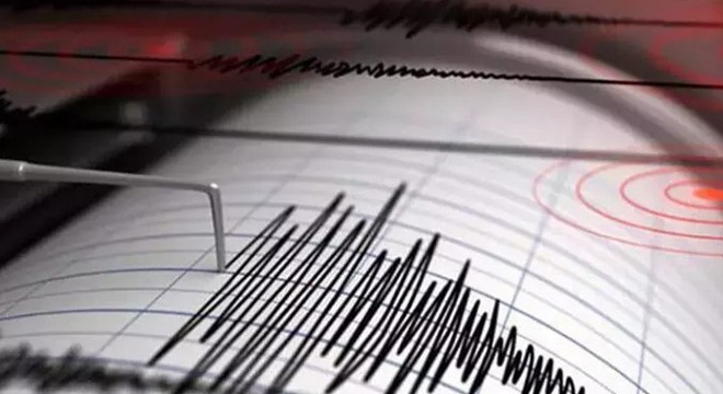 İran'da 5.4 büyüklüğünde deprem