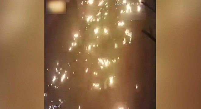 İran'da düşen uçaktaki patlama güvenlik kamerasında