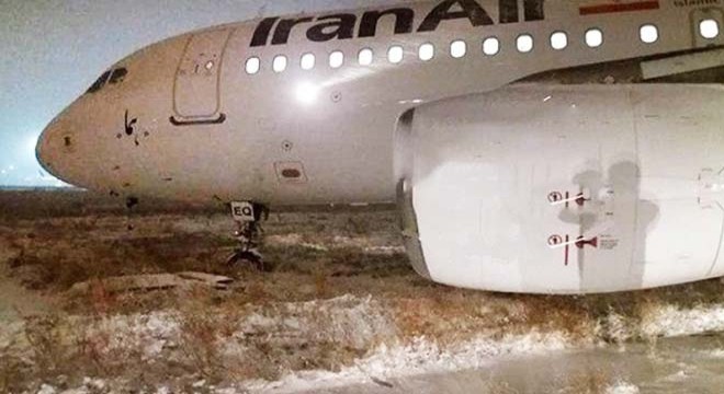 İran'da yolcu uçağı pistten çıktı
