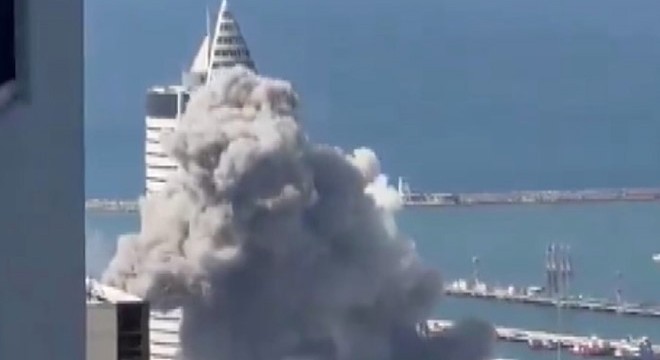 İran'dan İsrail'e yeni füze saldırısı