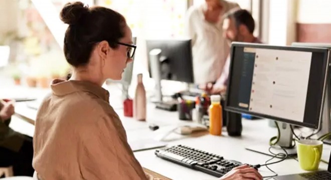 İşe erken geldi, kovuldu