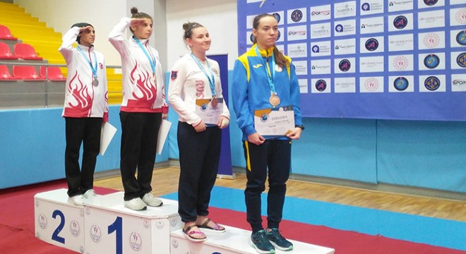 Tekvando Şampiyonası'nda milli sporculardan 17 madalya