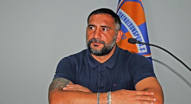 İskenderunspor'da Ümit Karan ile yollar ayrıldı
