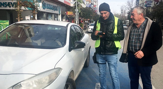 Isparta caddelerinde ücretli park uygulaması