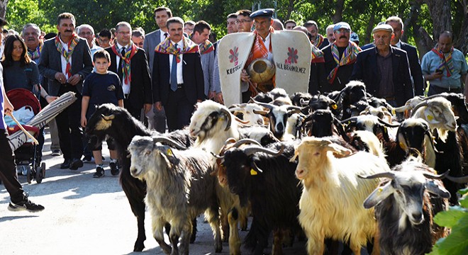 Isparta'da 400 yıllık 'kurban' geleneği