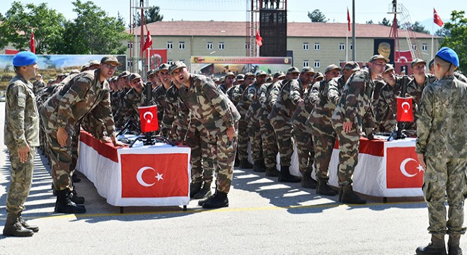Isparta'da Mehmetçikler yemin etti