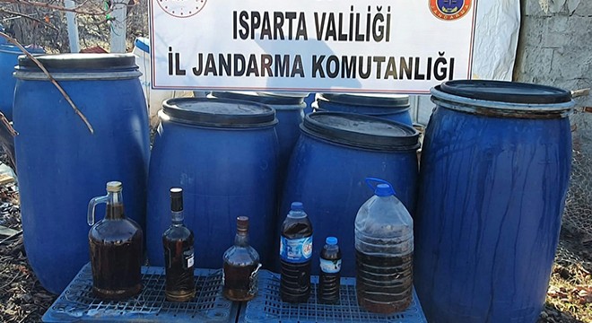 Isparta'da sahte içki operasyonu