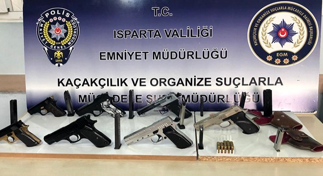 Isparta'da silah ticareti operasyonu