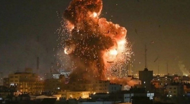 İsrail'den Şam'a hava saldırısı: 11 ölü