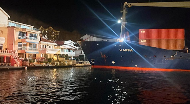 İstanbul Boğazı'nda facianın eşiğinden dönüldü