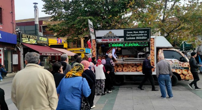 İstanbul Hayır Lokması Etkinlikleri Manevi Atmosfer Yarattı