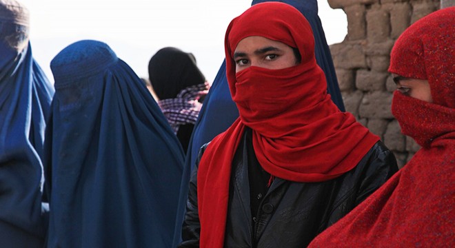 İsviçre’de kamu alanlarında 'burka yasağı' başladı