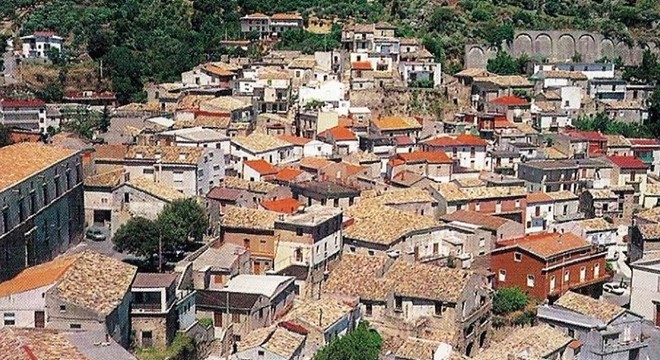 İtalya'nın bir köyünde hasta olmak yasaklandı