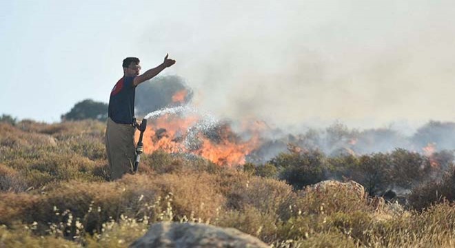 İzmir'deki orman yangını 2'nci gününde