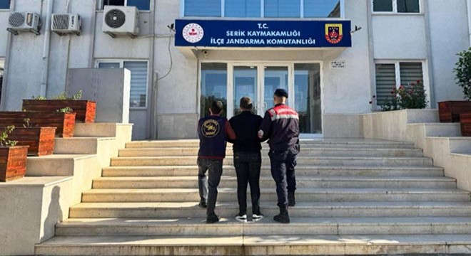 JASAT Antalya'da aranan 164 kişiyi yakaladı