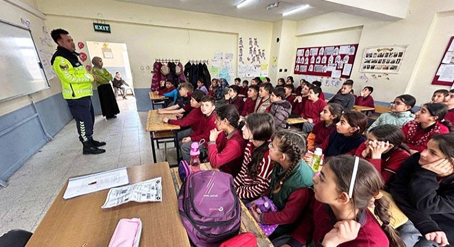 Jandarmadan trafik eğitimi