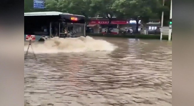 Japonya’daki sel felaketinde can kaybı 52’ye yükseldi