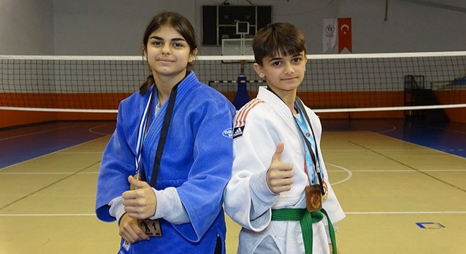 Judoda 'ikiz' başarı