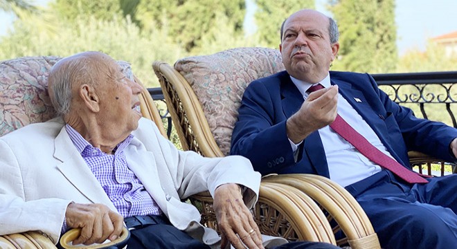 KKTC Cumhurbaşkanı Tatar, babası Rüstem Tatar'ı kaybetti