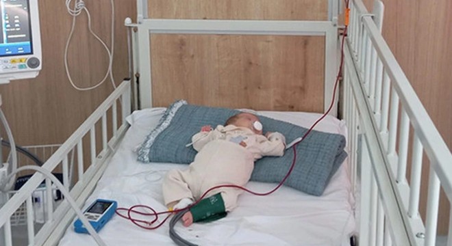 Kaan bebek için zamana karşı yarış: Doktor aranıyor